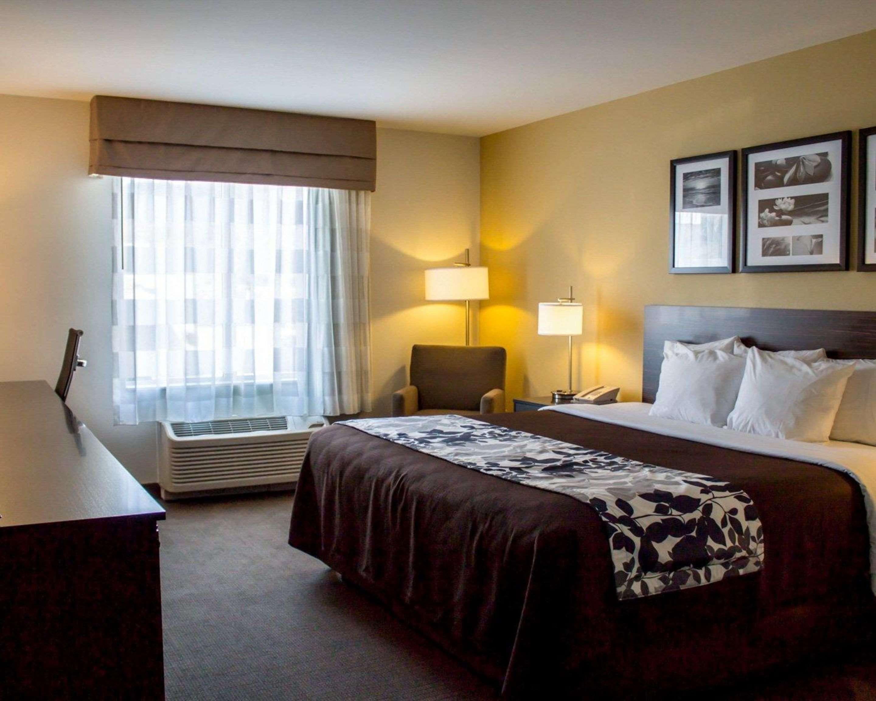 Sleep Inn & Suites Moundsville - Wheeling Екстер'єр фото