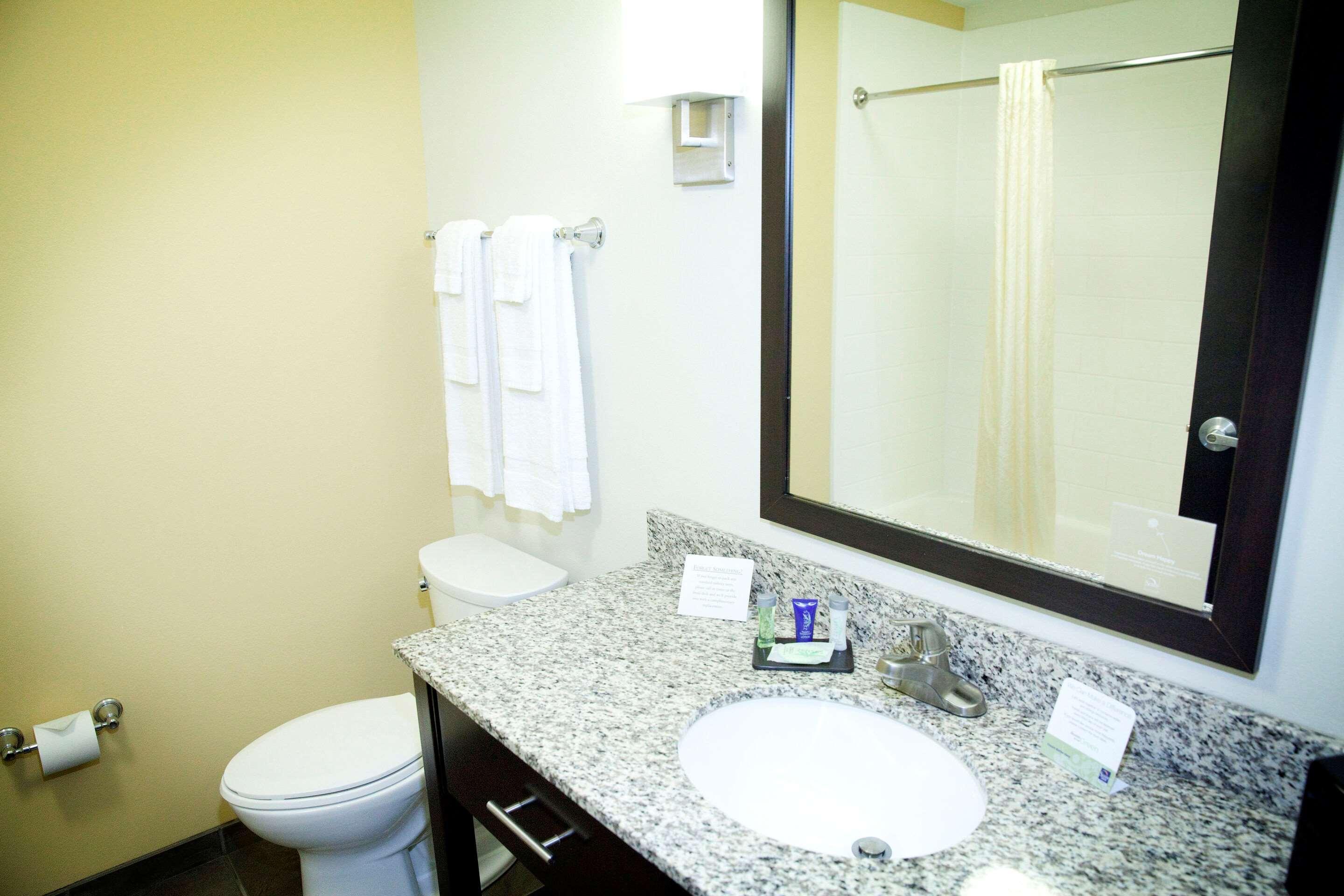 Sleep Inn & Suites Moundsville - Wheeling Екстер'єр фото