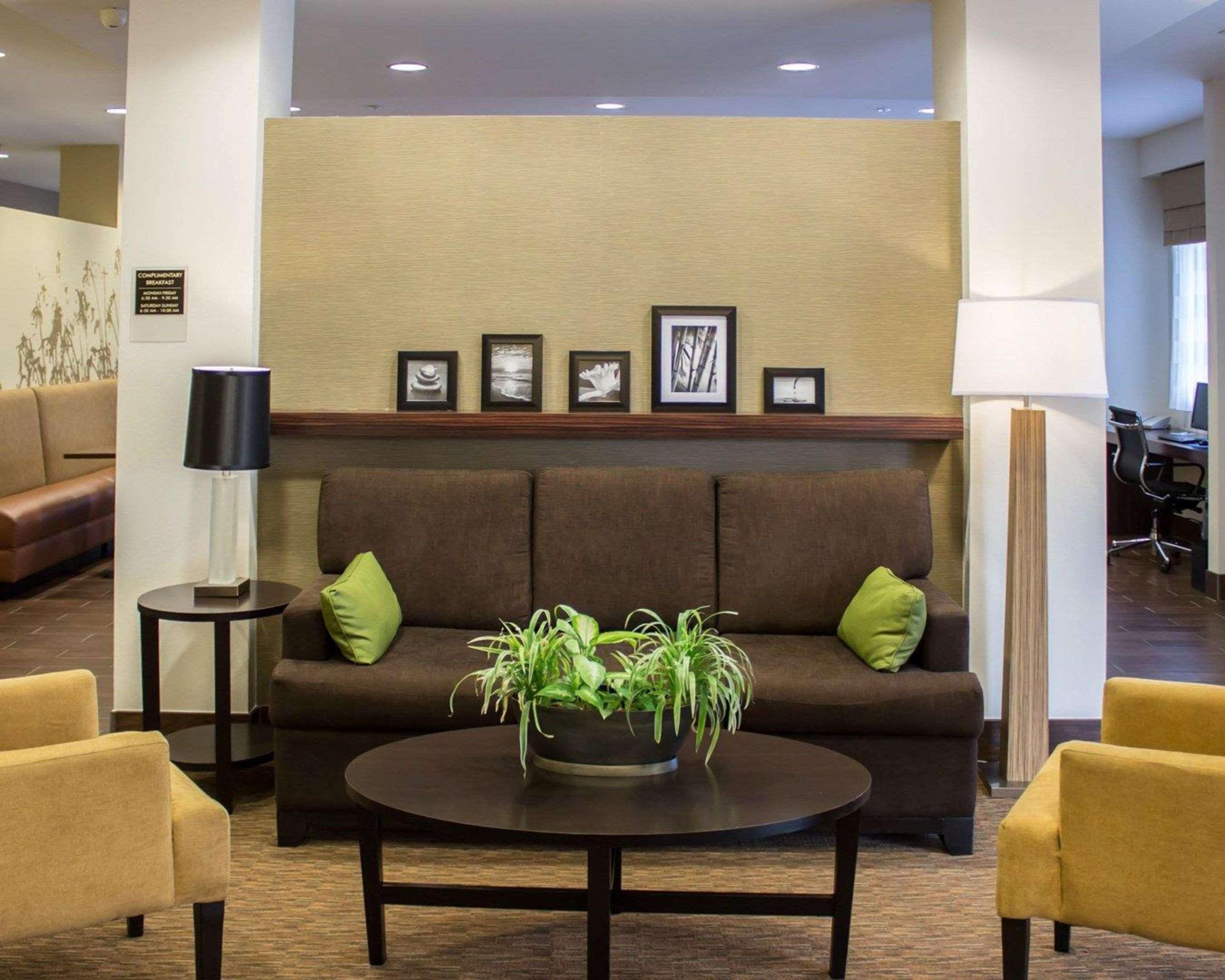 Sleep Inn & Suites Moundsville - Wheeling Екстер'єр фото
