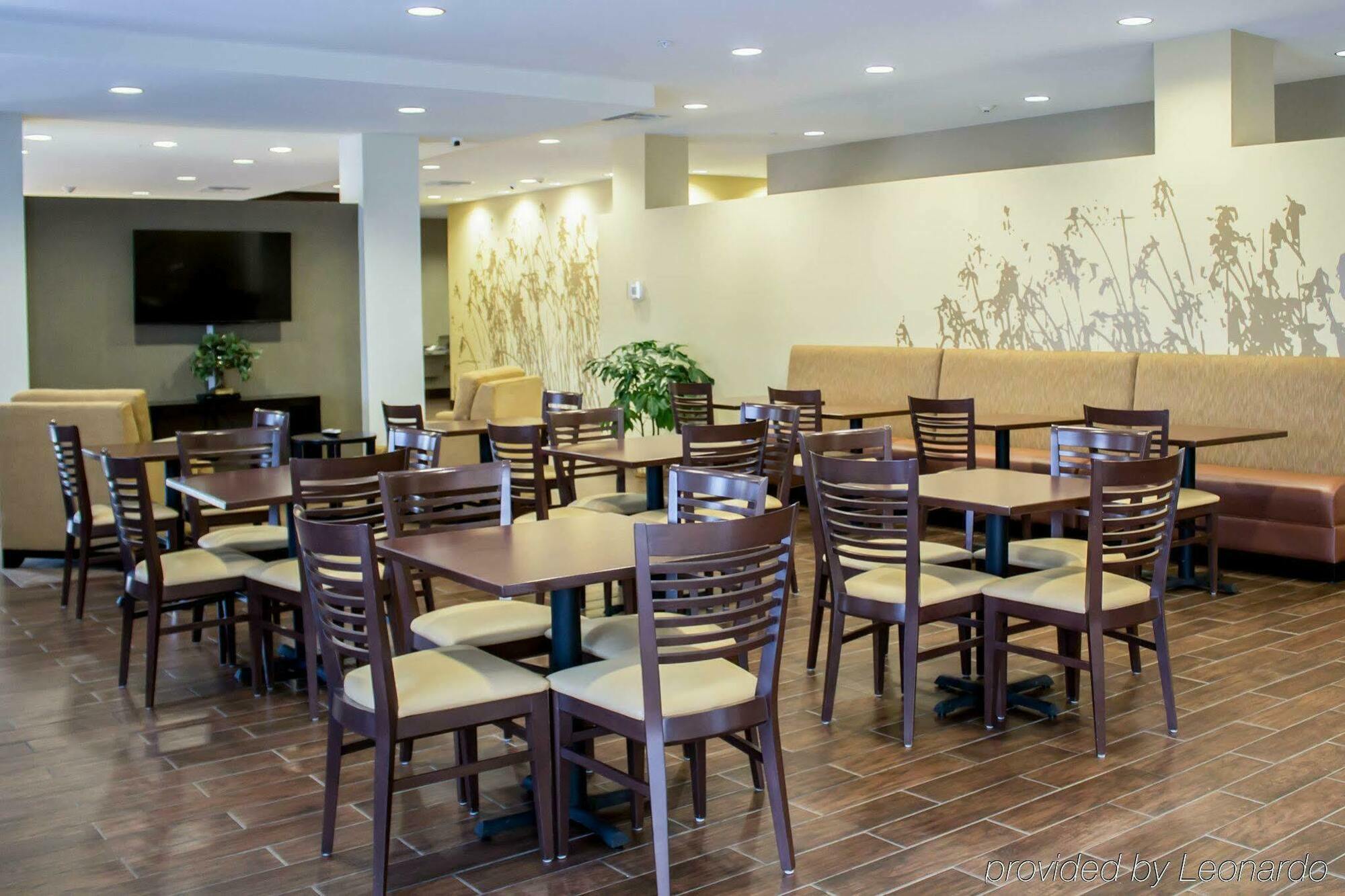 Sleep Inn & Suites Moundsville - Wheeling Екстер'єр фото