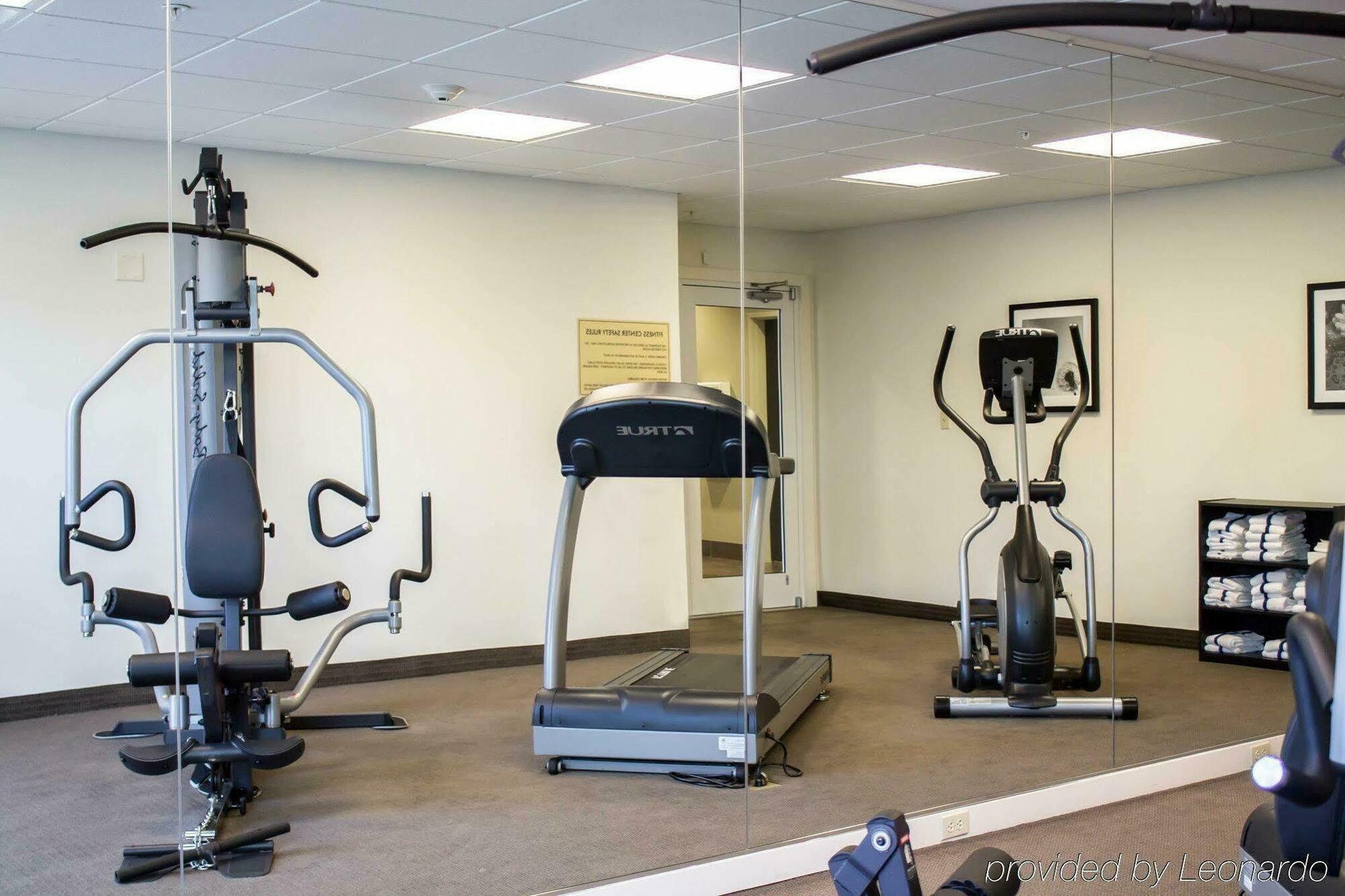 Sleep Inn & Suites Moundsville - Wheeling Екстер'єр фото